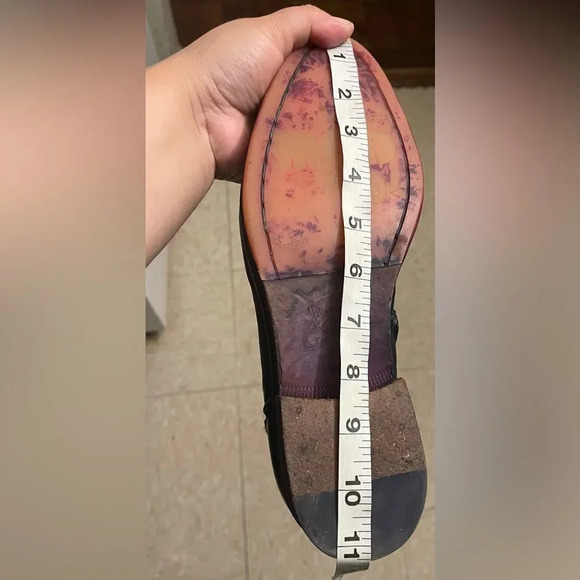 JOHN FLUEVOG MODVOGS
MIKAELA
MODERN CHUKKA BOOT SIZE 10 - Picture 15 of 16